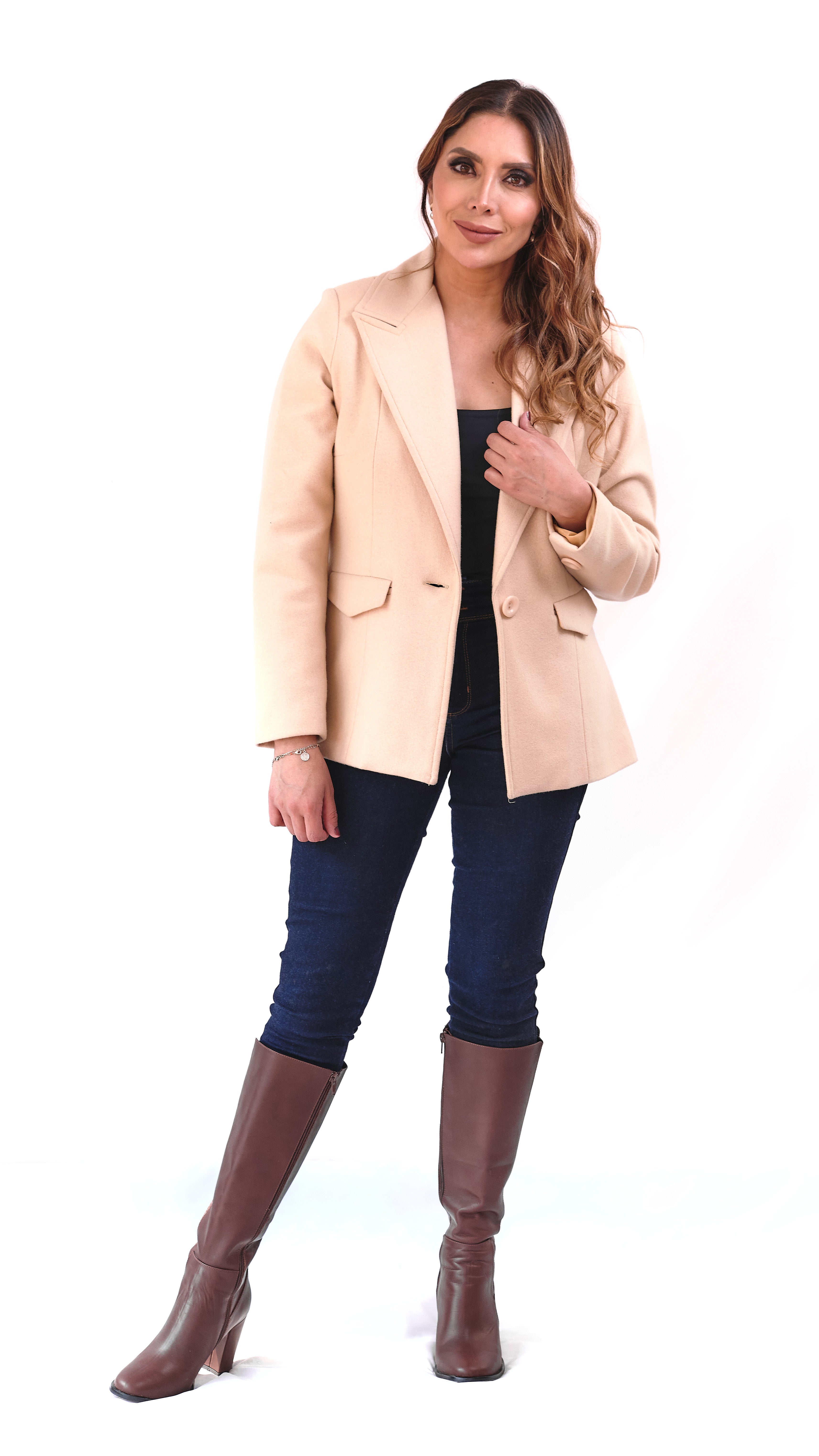 Abrigo formal color arena para mujer Telani