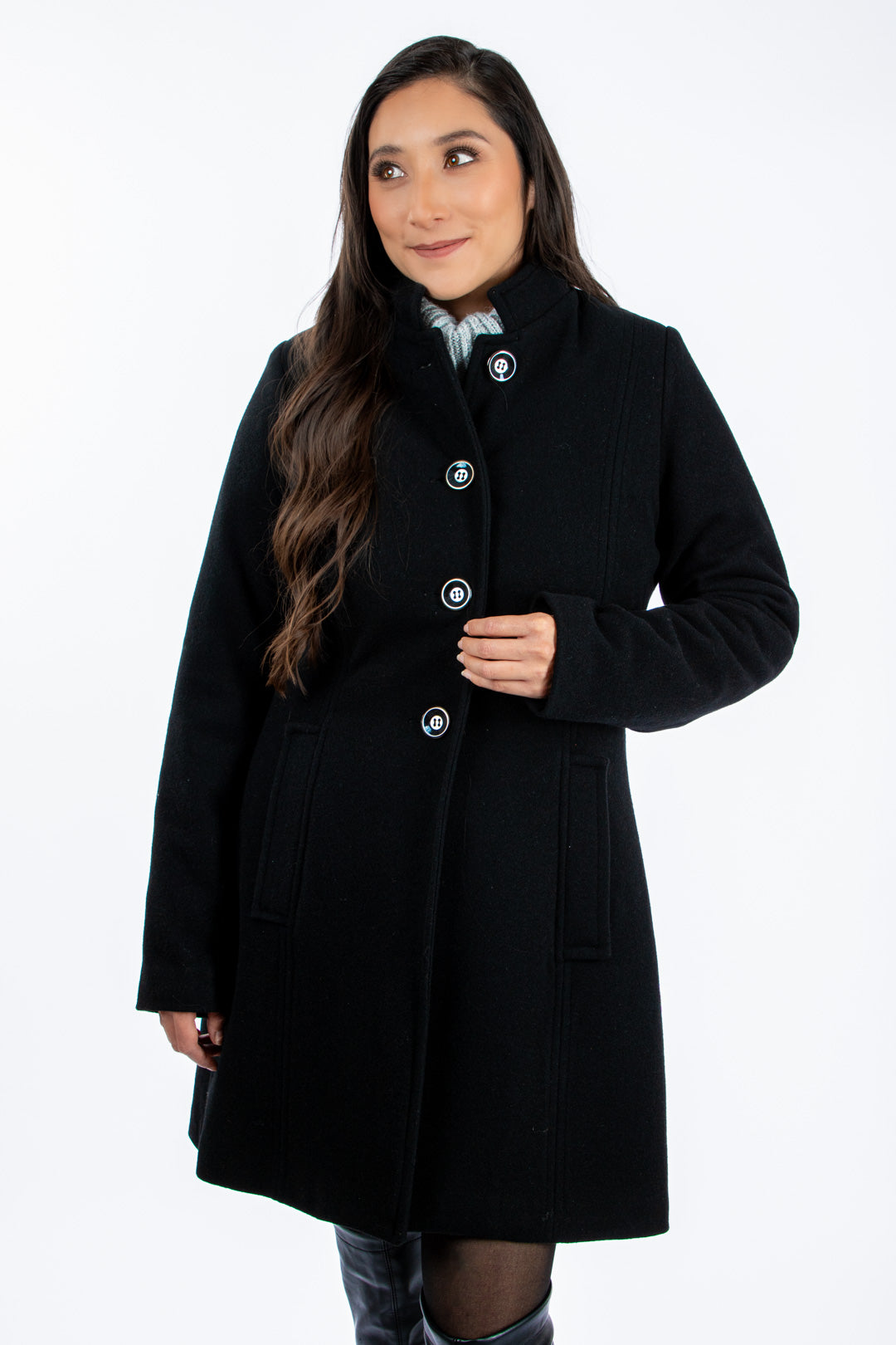 Abrigo Claudia Negro de Lana para Mujer | Elegancia Ejecutiva Telani