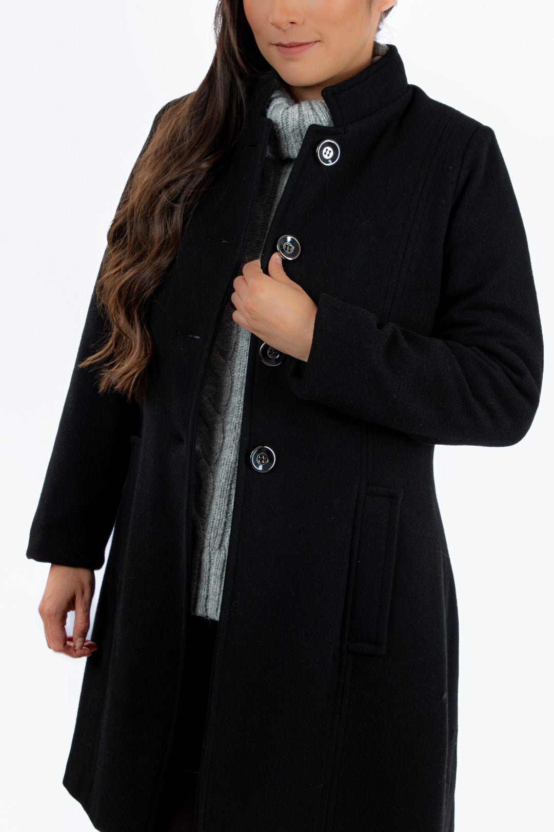 Abrigo Claudia Negro de Lana para Mujer | Elegancia Ejecutiva Telani
